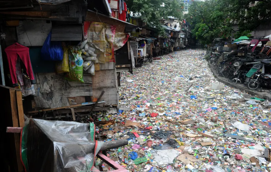 A river of plastic in Manila flows into the ocean.